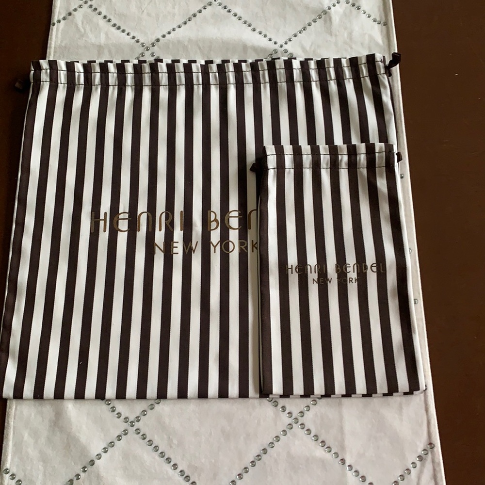 2 HENRI BENDEL Dust Bags